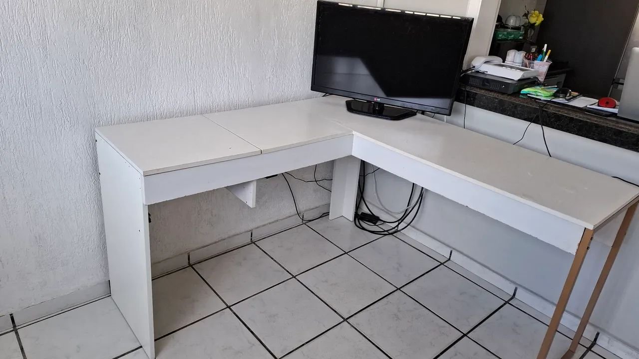 Mesa de computador - Foto 3