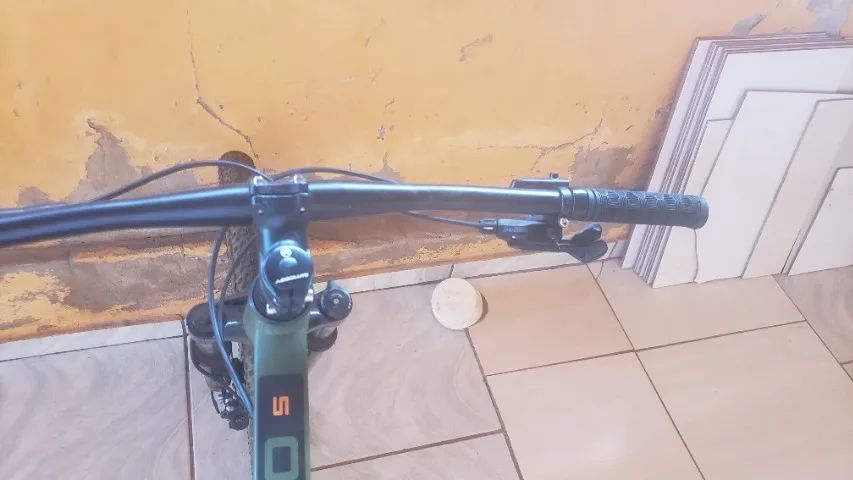 Bicicleta Absolute semi-nova, pouca usada - Foto 5
