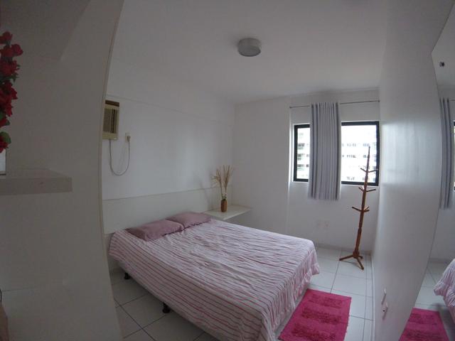 Quarta e sala a 50 metros da praia - Foto 13