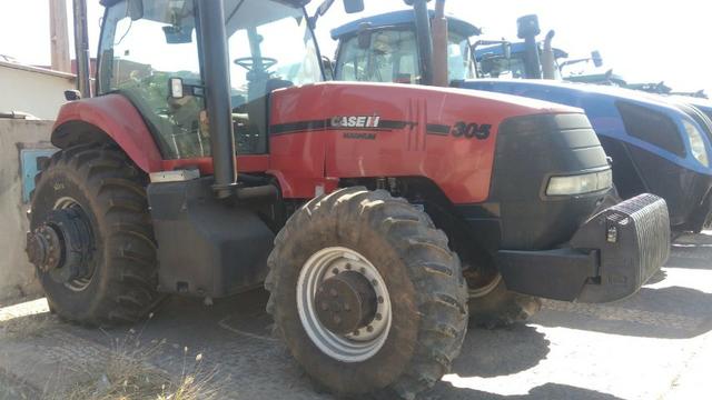Trator Case MG 305