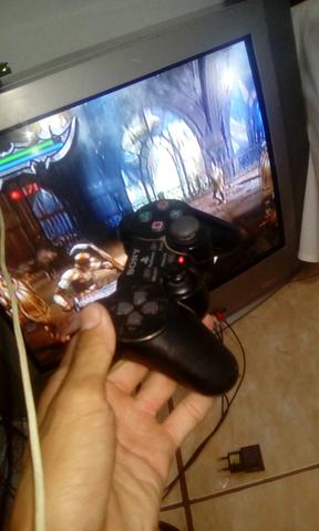 Tv 42 polegadas antiga 110$$ play com 2 jogos 1 cotrole 130$$ so trocas em tel ou nota - Foto 4