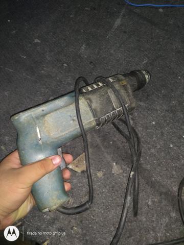 Furadeira de impacto