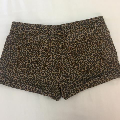 Short jeans oncinha - Foto 2