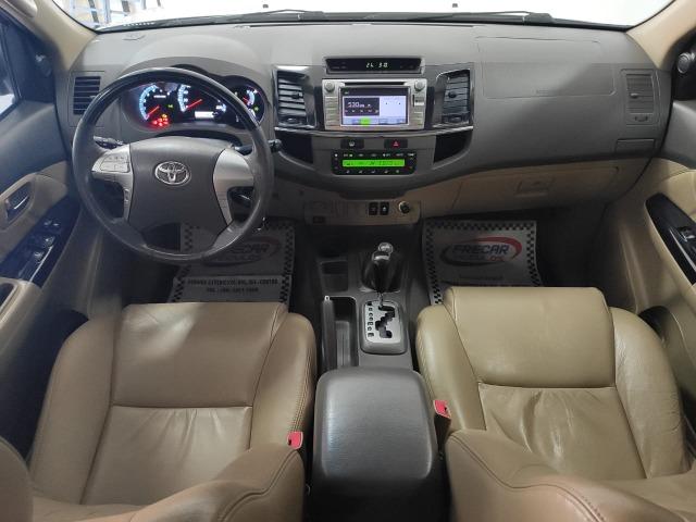 Hilux Sw4 SRV 3.0 T.D.I 4x4 Aut *7 lugares - Foto 14