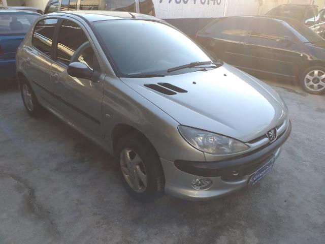 Peugeot 206 1.4 2006/2007 completão - Foto 2