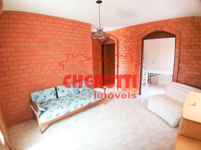 Vendo Casa na praia 4 quartos, 5 ruas do mar - Foto 7
