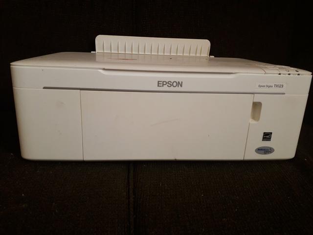 Vendo impressora,marca Epson nunca foi usada - Foto 2