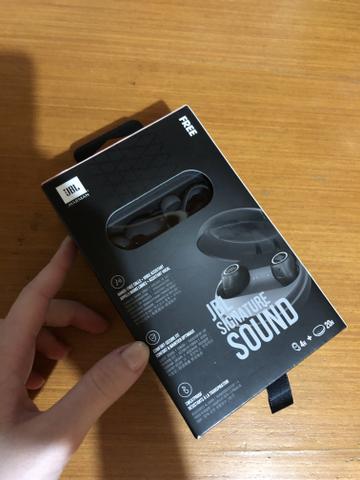 NOVO e ORIGINAL - Fone de Ouvido JBL Free X, Bluetooth, In Ear, Preto