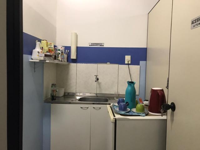 Sala Comercial próximo ao Colégio Militar na Avenida 24 de Agosto, bairro Alexandrina - Foto 10