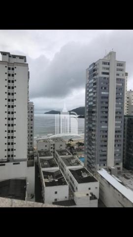 Apartamento 02 dormitórios no columbus tower quadra do mar com vista com a av. brasil ! - Foto 2