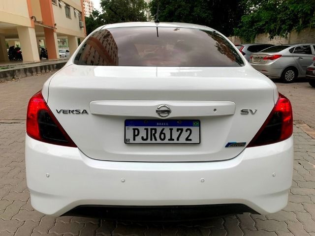 Nissan Versa 1.6 SV 2016 Completíssimo Nada a Fazer IPVA 2020 pago - Foto 8