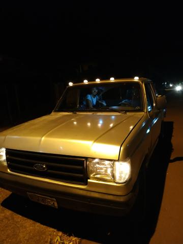 F1000 estendida p/6 pessoas diesel com ar, vidro trava alarme direção hidráulica. - Foto 6