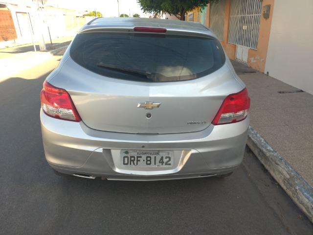 Onix LT ,2015 1.0 em perfeito estado - Foto 7