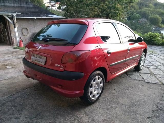 Peugeot 206 ano 2007 1.4 flex com manual nota fiscal de fábrica e chave reserva - Foto 2