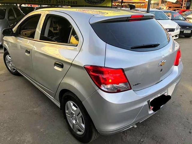 Onix com kit gás entrada+649,00 fixas - Foto 4