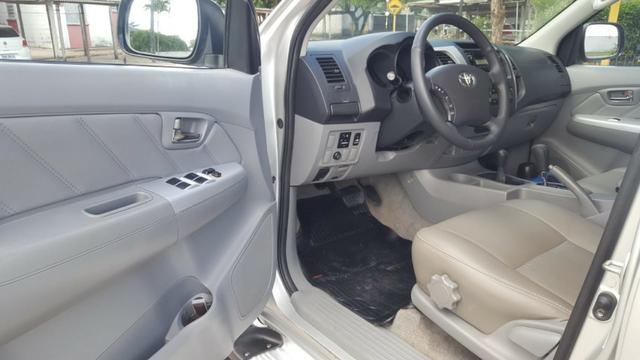 Toyota Hilux SRV Aut Diesel 2010/2010 - Foto 7