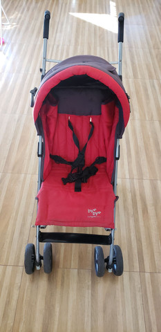 Carrinho de bebê burigoto + berço com colchão