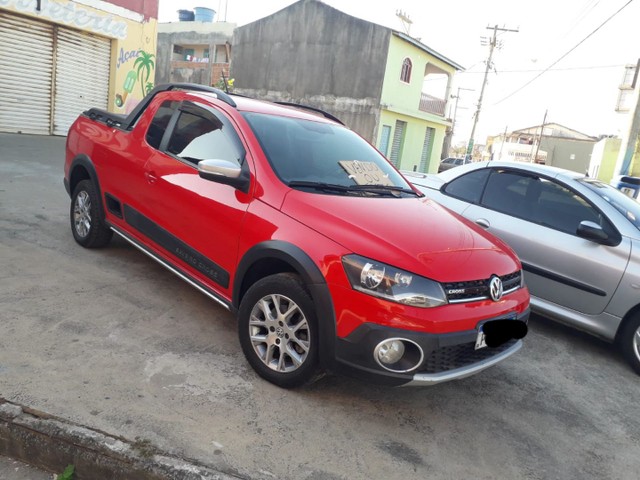 VENDO SAVEIRO CROSS
