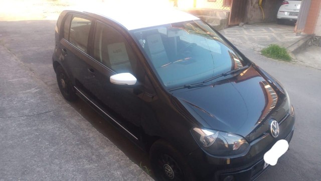 VOLKSWAGEN UP BLACK 2015