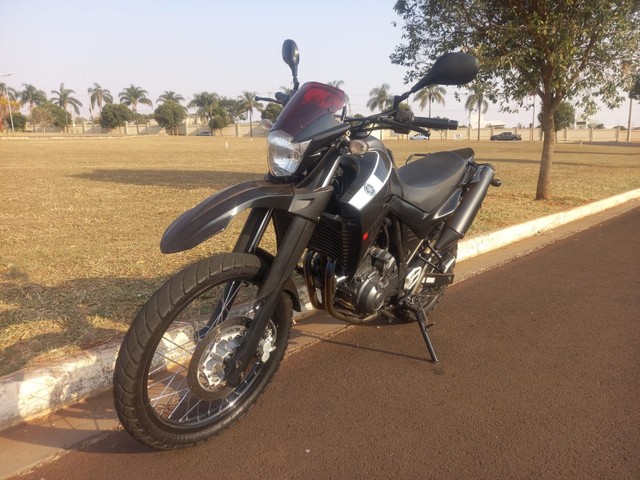 YAMAHA XT 660 R PRETO
