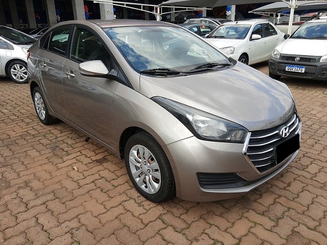 HYUNDAI HB20S COMFORT PLUS 1.0 4P
