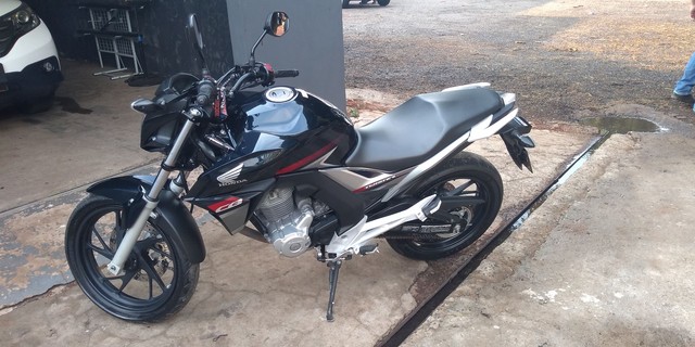 HONDA CB 250F TWISTER