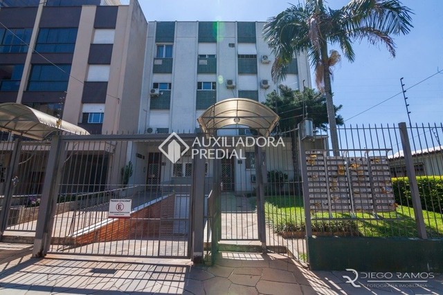 Apartamento no bairro Partenon