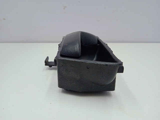 3394 Maçaneta Interna Original dianteira esquerda Volkswagen Santana Voyage Gol - Foto 3