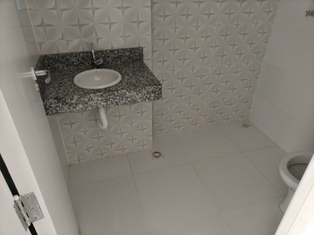 **-$% Muito Linda  -Casa Top -Na Av. Ayrton Sena- Bem Próxima Casa com Alto Padrão