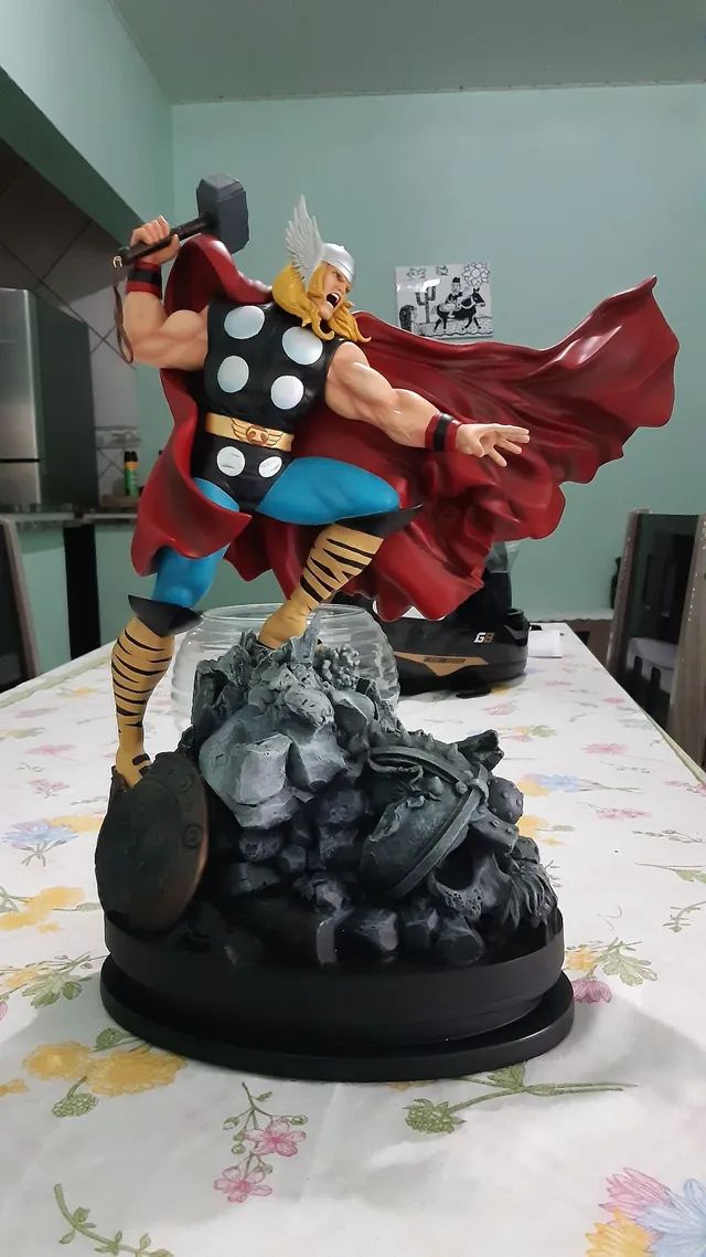 The Mighty Thor 1/6 Bowen designs  - Foto 2