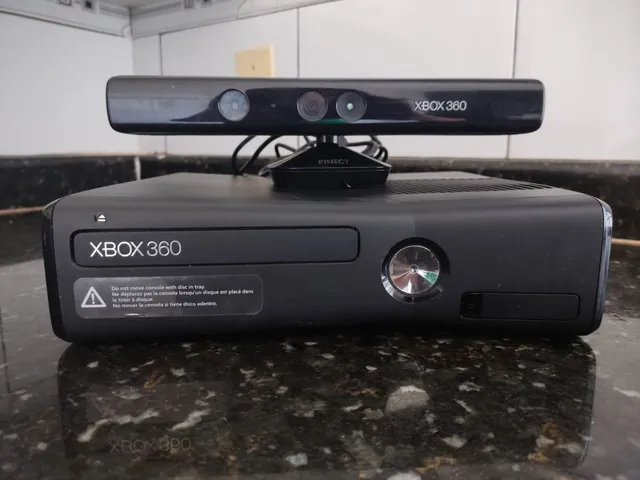 Xbox 360 Desbloqueado + Kinect E 14 Jogos - Escorrega o Preço