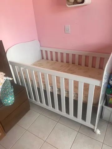 Berço Branco Semi Novo com Colchão  - Foto 2