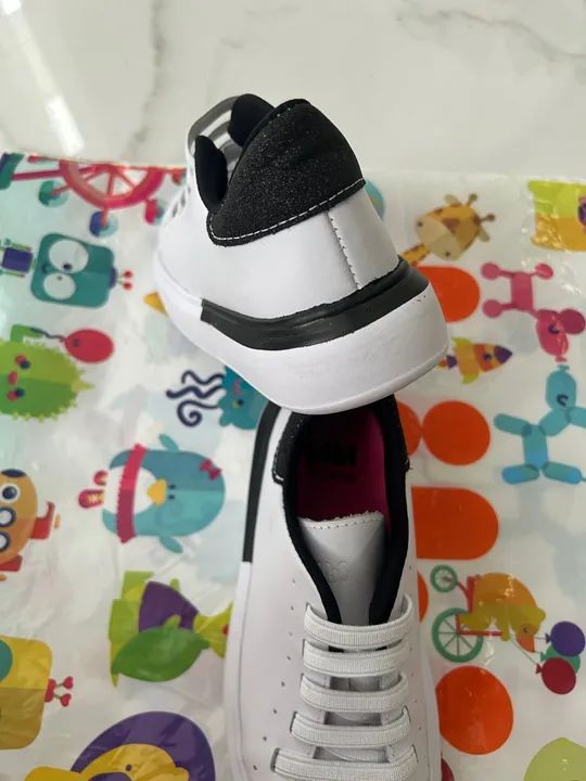 Tênis Infantil - Branco com Preto - Foto 2