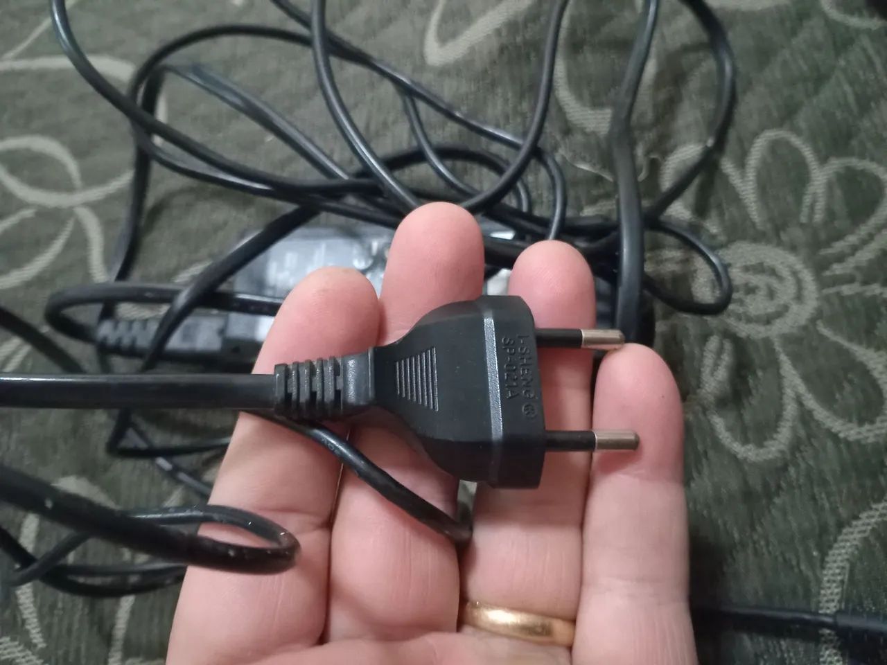 Fonte de Alimentação para Notebook (19V 3.42A) - Foto 3