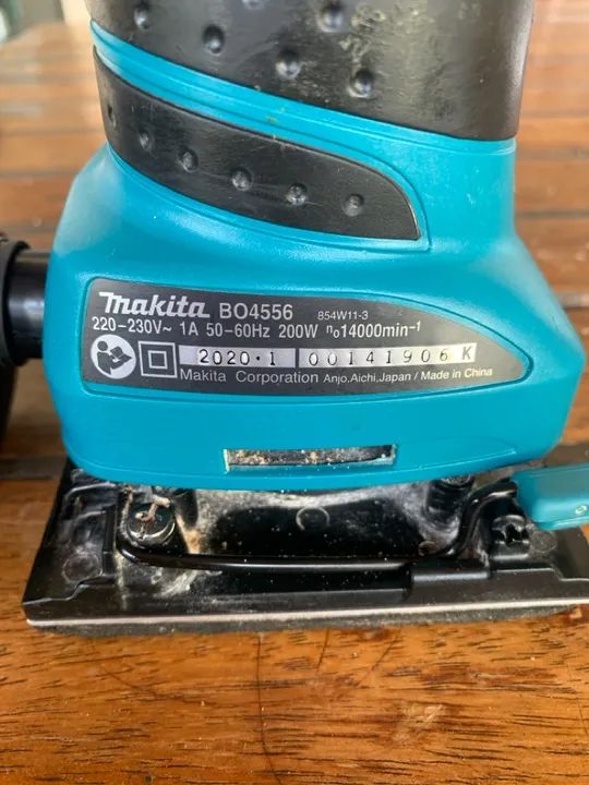 Lixadeira profissional orbital Makita BO4556 azul-turquesa 200W - 220V - Foto 2