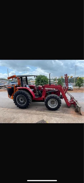 Trator massey fergunson 283, traçado, ano 2008.