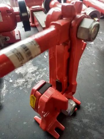 Máquina de Cortar Vergalhão Somar Nova