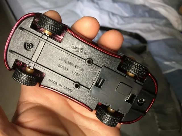 carro esportivo Jaguar Xk180 esc 1/37 metal abre portas pneu borracha show - Foto 3