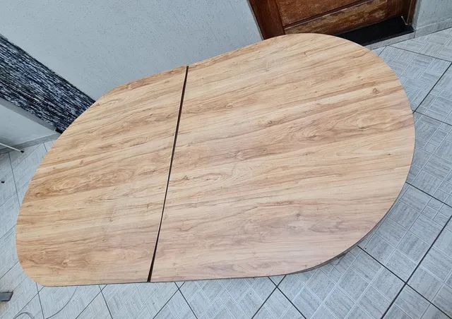 Mesa de Madeira extensível.  - Foto 2