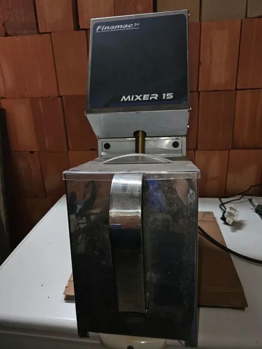 Liquidificador MIXER 15 Finamac 15 litros R$ 2.800,00