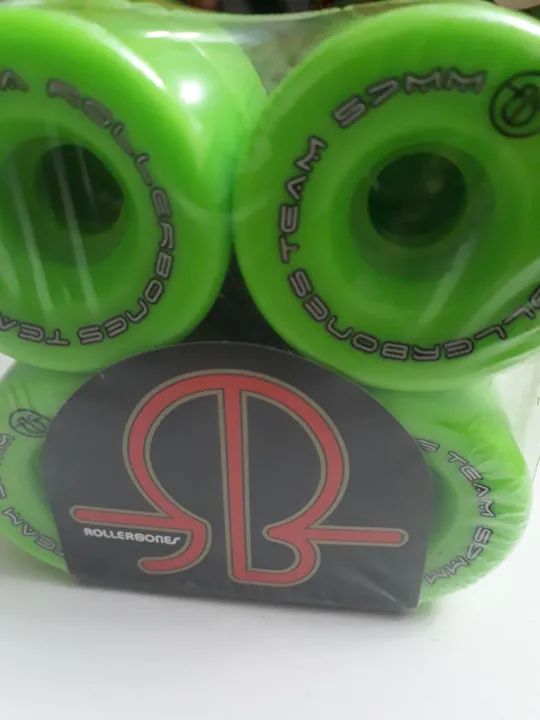 Vendo Rodas RollerBones novas importadas skate ou  patins - Foto 4