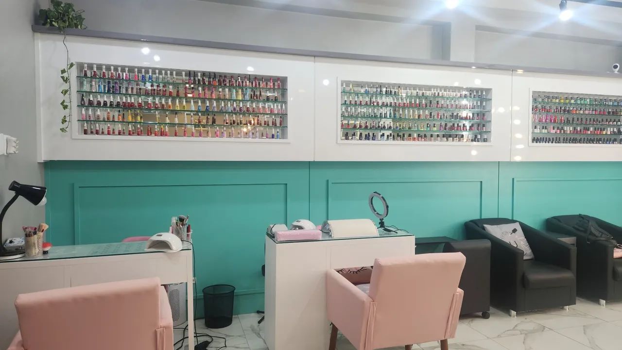 Estamos selecionando Manicure para atender na praia comprida  - Foto 2