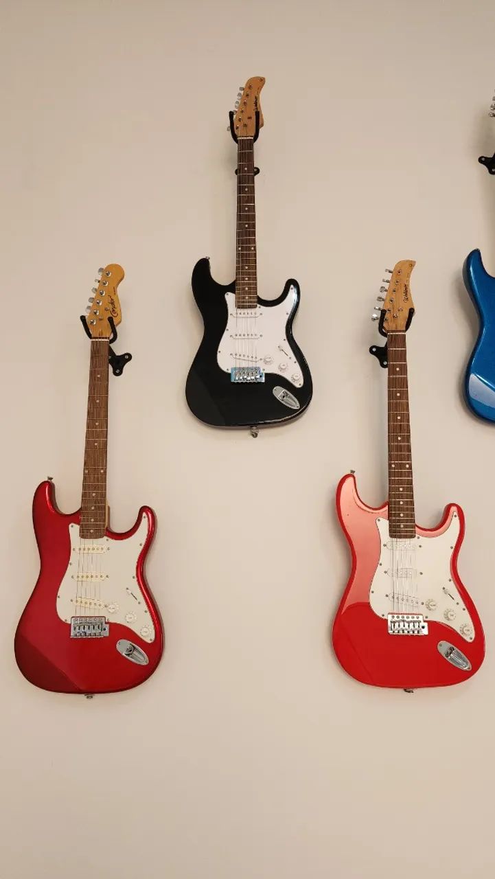 GUITARRA STRATOCASTER SEM USO + BRINDE - N13770 - Foto 2