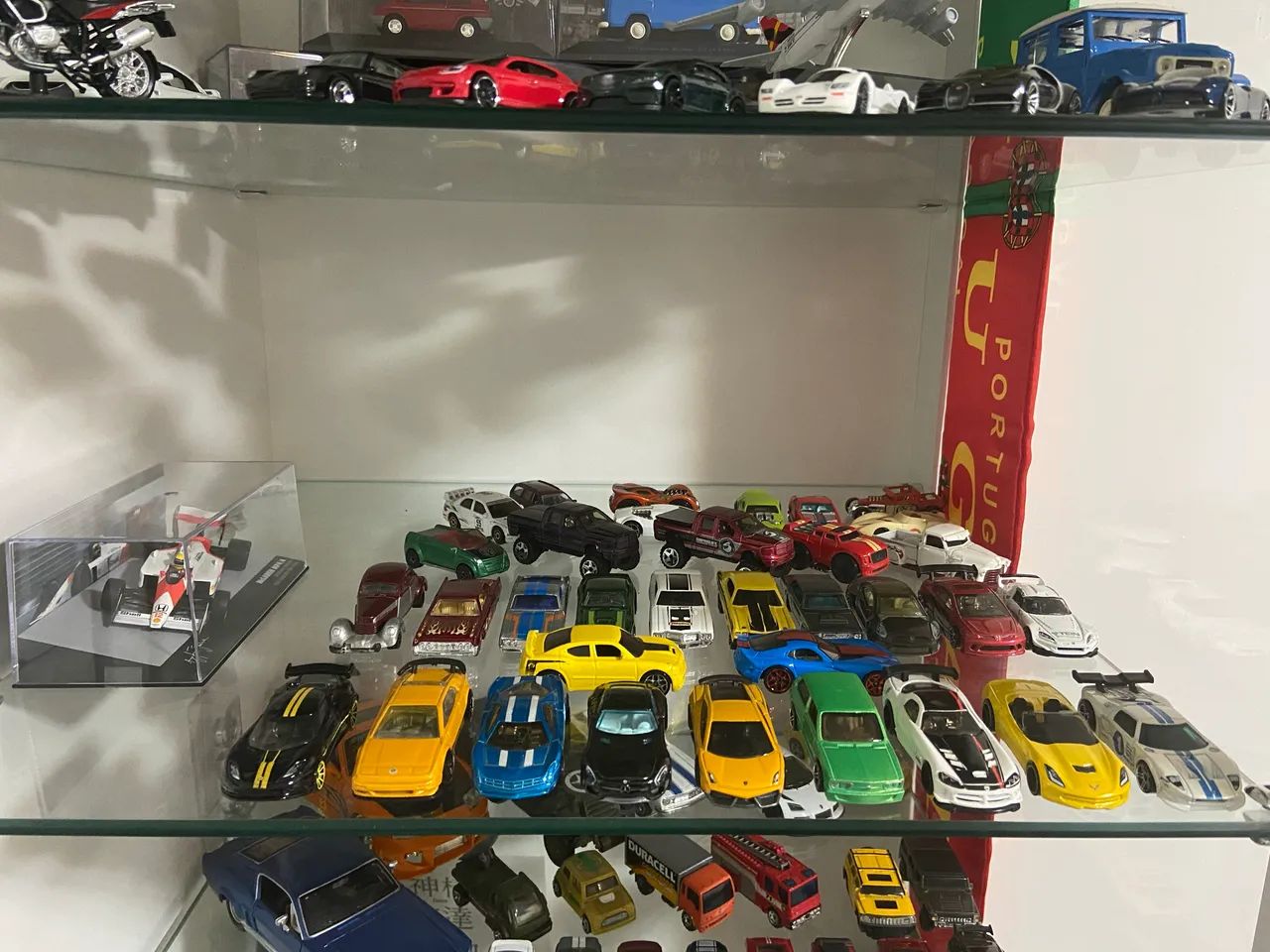 Miniaturas de carro para escolha - Foto 4