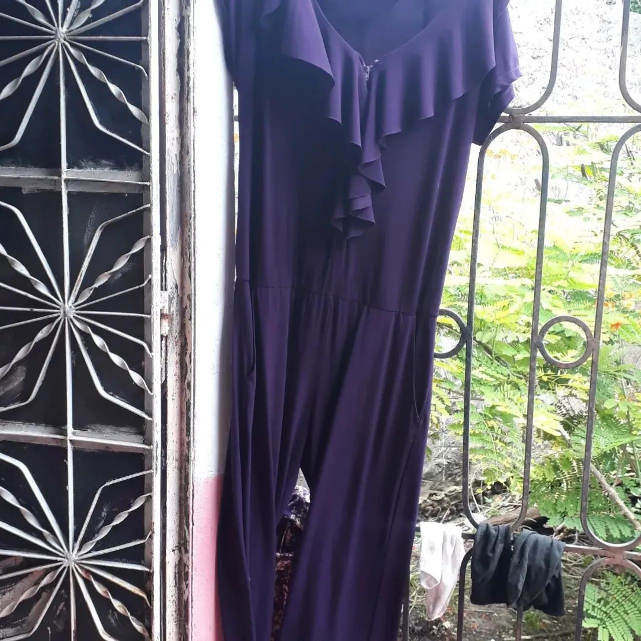 Macacão Roxo - Novo