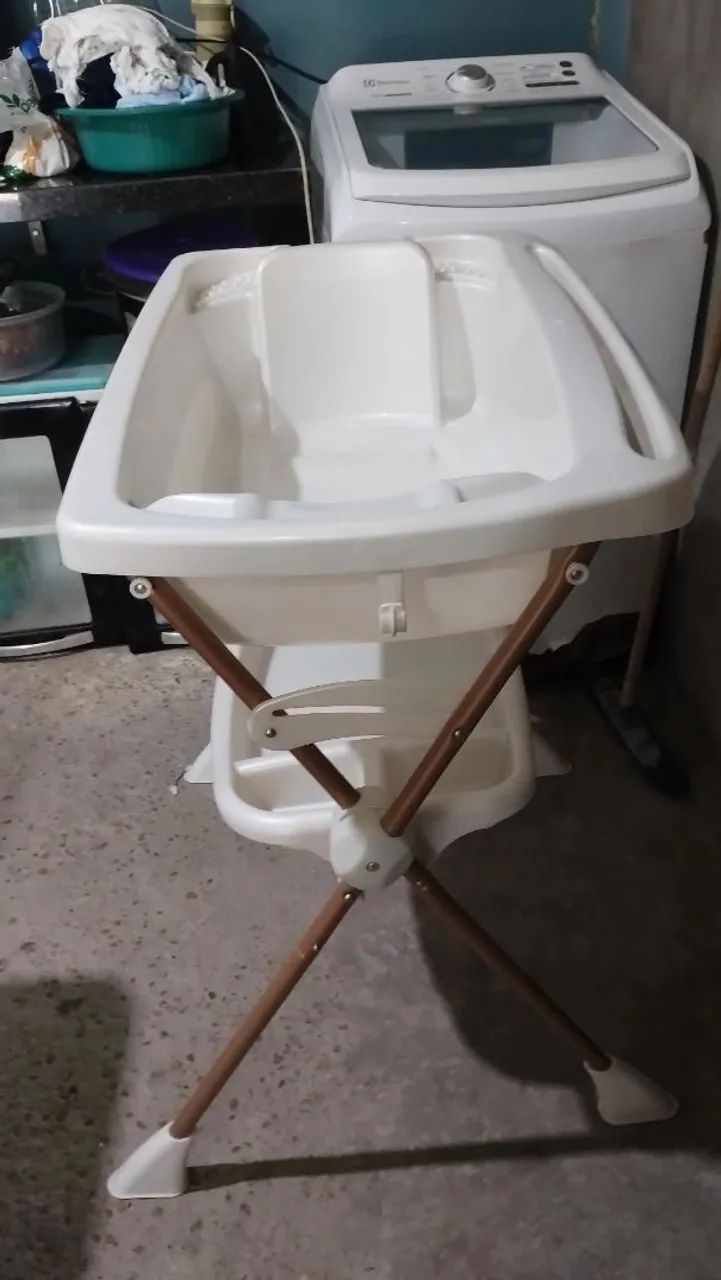 Vendo banheira pra bebê 