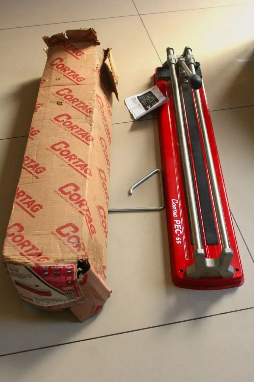 riscado de cerâmica 64595710546690122