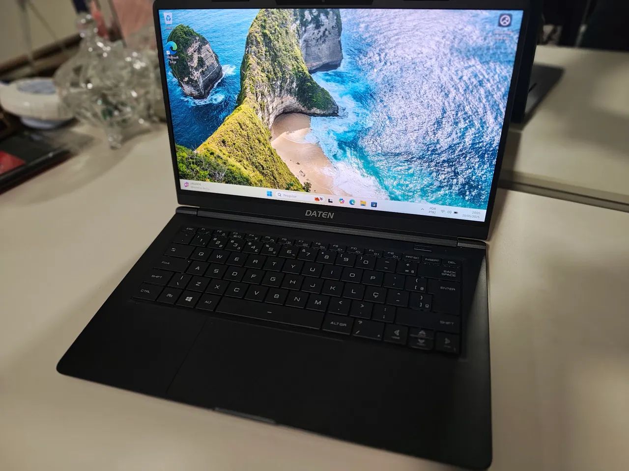 *Notebook para trabalho/estudo/jogos 16gb de ram Ryzen