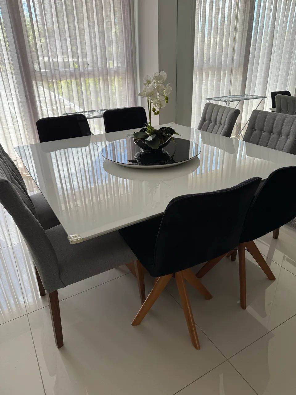 Square dining table with 6 chairs64573992980737120