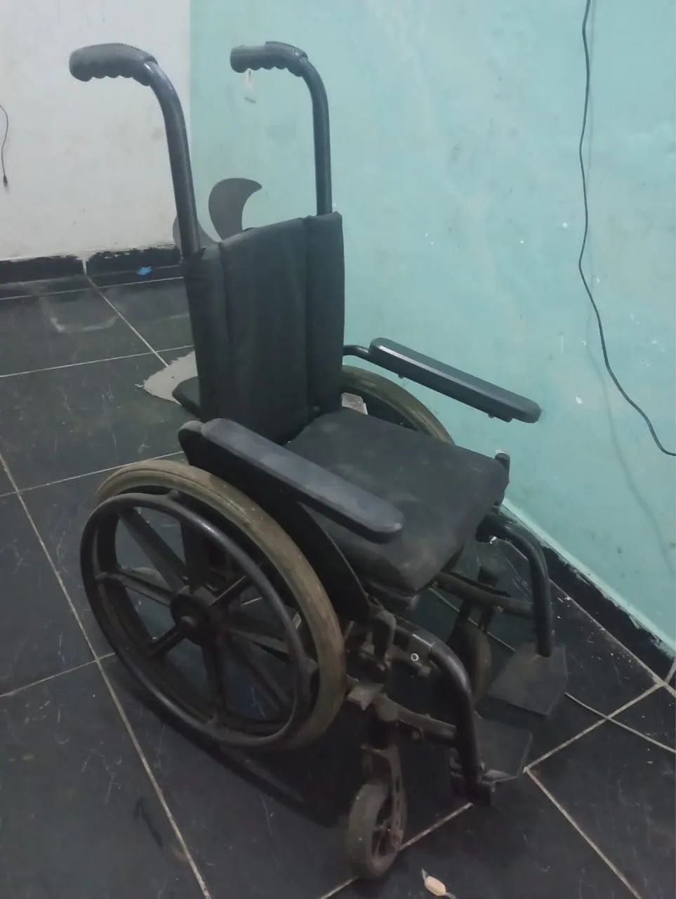 Cadeira de roda para criança até 40